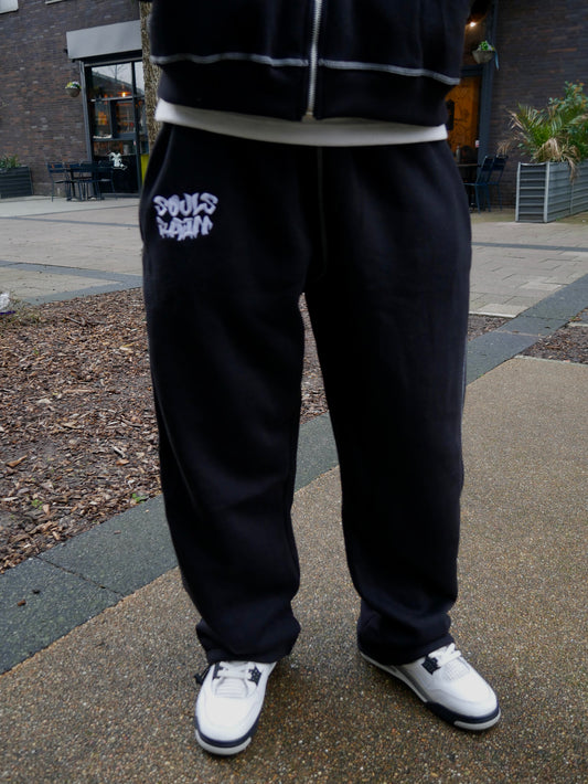 BLACKOUT SWEATPANTS